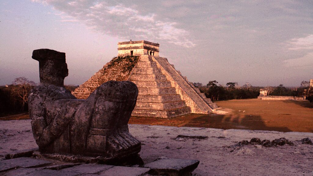 When Did The Ancient Mayan Civilization Start And End